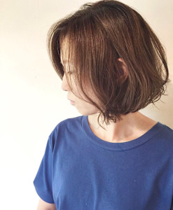 ダークグレージュ×前下がりボブ - DERE-DIR face   by NEUTRAL掲載