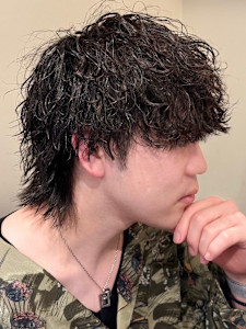 スパイラルウルフヘア - HIRO GINZA 新橋店【理容室】掲載