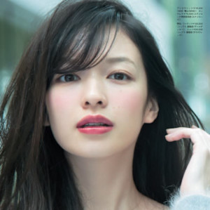 ミデアムボブ - au 美容室掲載