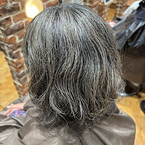 【さすだ】ノンジアミン！ヘアマニキュアで白髪ぼかし◎ - tip・top町田店掲載