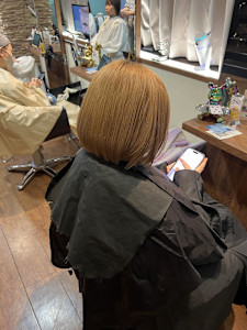 ブロンドからワインレッド！ - Bulansis Hair掲載