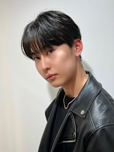 ダークアッシュ/シースルーバング/韓国マッシュ - Lond un Maison. 原宿【ロンド アン メゾン】掲載