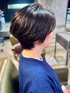 大人ショートボブ - PERSONA 幟町店掲載