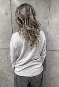 ★顔周りや襟足にも筋感あるシャドウルーツバレ★