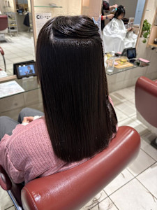 髪質改善ストレート - EMU international 春日部本店掲載