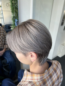 【W_SALON 河原町】グレージュ×センターパート - W_SALON掲載