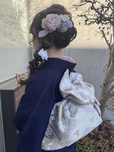 着物に合うたまねぎヘアアレンジ - EMU international 春日部本店掲載