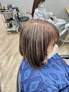 G 白髪ぼかしハイライト細め - NOAHL掲載