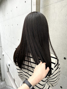 【KOTOHO】@kotoho_s410 アッシュグレー - Dijon 髪質改善×ダブルカラー×縮毛矯正 渋谷 原宿 表参道【ディジョン】掲載