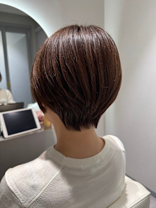 明るい白髪染め×大人ショート 『銀座/個室』 - answer BEAUTY SALON掲載