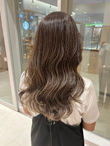 白髪ぼかし！ハイライトカラー - apish kokubunji掲載