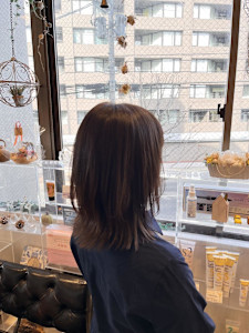 馴染みハイライト×ミディアム - ito. little hair garden掲載