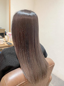 ブリーチ必須のグレージュヘア☆ - 半個室型美容室 Sourire 博多店掲載