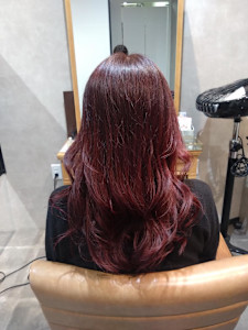 つやつやボルドーカラー☆ - 半個室型美容室 Sourire 姪浜店掲載