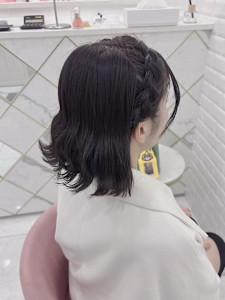 ボブさんでもできる編み込みカチューシャ＊まゆ - Lilme掲載