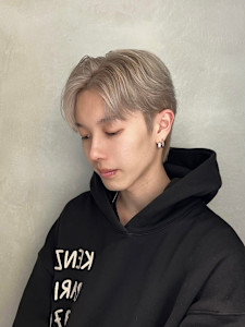 韓国ヘア/フェザーショート/ガイルヘア/ハイトーンウルフ - Lond un Maison. 原宿【ロンド アン メゾン】掲載