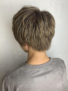 イルミナカラーハイトーンベージュ池袋東口 - prize Iris 池袋【プライズ アイリス】池袋駅東口店掲載