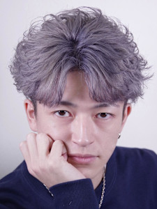 ハイトーンフェザーショート - メンズサロン growth天神店【メンズサロングロウ】 メンズカット/メンズパーマ/眉毛掲載