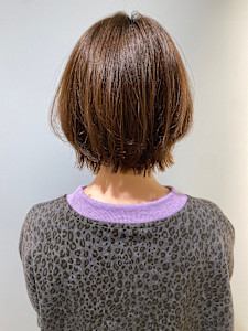 赤羽駅近美容室シェノン2025年大人気くびれボブルフベージュ - CHAINON 赤羽店掲載