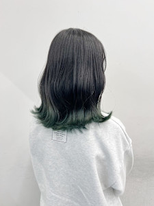 裾カラー - Ease by amble luxe 北千住掲載