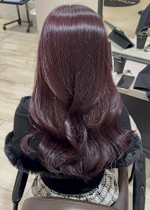 Mako / ピンクブラウン 暖色カラー ブリーチなし - Euphoria 銀座本店 Smart Salon【ユーフォリア】掲載