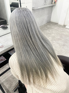 ホワイトシルバー - WITH掲載