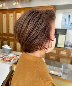 白髪ぼかしハイライト - r-chill hair掲載