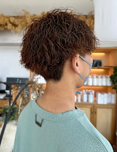 メンズショート×ツイストスパイラルパーマ - r-chill hair掲載