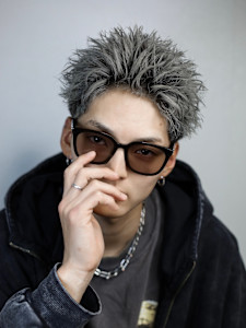 スパイキーショート - メンズヘア整形サロン GOALD 名古屋 栄掲載