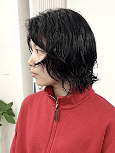 黒髪レイヤーボブ×くせ毛風パーマ