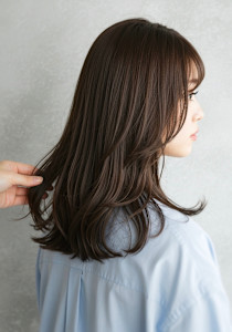 30代40代50代コテ巻きワンカールで仕上げる大人レイヤー - antwerp TOKYO掲載