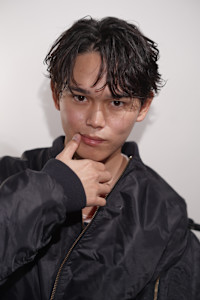 シャドウパーマ/ニュアンスパーマ/スパイラパーマ/波巻き - MEN'S salon HYPE 三宮 メンズカット/パーマ/ハイライト/眉毛ワックス掲載