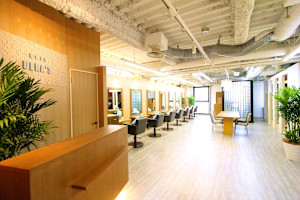 HAIR DERA'S 銀座中央通り店【デラ】(ヘアーデラ ギンザチュウオウドオリテン)