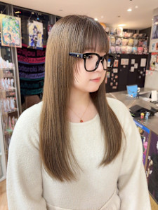 ミルクティーベージュ　ハイトーン　ケアブリーチ　髪質改善TR - N° rico 名駅掲載