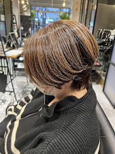 20代/30代/40代/50代/白髪ぼかし/ハンサムショート - NEED hair【ニードヘアー】掲載
