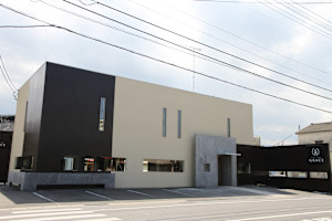 HAIR MAKE GRACE 本店(ヘアー メイク グレース ホンテン)