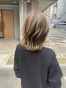 明るめ☆ハイライト - 半個室型美容室 Sourire 馬出店掲載