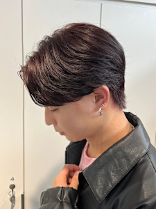 毛流れセンターパート/韓国ヘア/ニュアンスパーマ - Lond un Maison. 原宿【ロンド アン メゾン】掲載