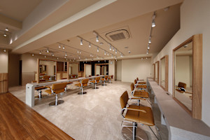 Ash 横浜瀬谷店(アッシュヨコハマセヤテン)