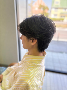 ★フェザーパーマ×センターパート - Hair'sDeparture KIHARA掲載