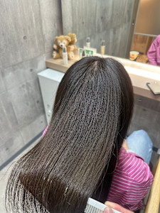 白髪ぼかし/脱白髪染め/ハイライト/ブリーチ/イルミナカラー - ARiA by ECLART新宿南口店掲載