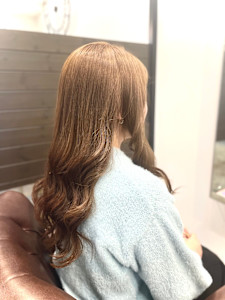 アドミオカラーオークル - STELLA hair掲載