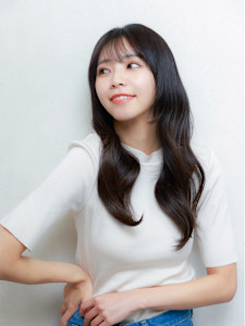 韓国風くびれレイヤースタイル×透明感ネビージュカラー - 【全席半個室】髪質改善×ヘッドスパLaLarOomo 渋谷公園通り店【ララルーモ】掲載