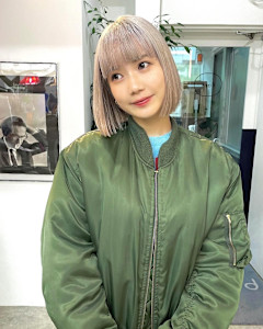 ハイトーンボブ、ホワイトベージュ - Anjeriina掲載