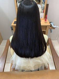 クセも伸びる髪質改善 - 半個室型美容室 Sourire 今宿店掲載