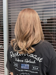 ハイトーン王道のミルクティーベージュ - Chart Reuse シャルトルーズ掲載