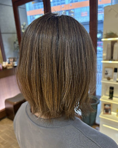 【さすだ】おしゃれベージュカラー◎白髪ぼかしハイライト - tip・top町田店掲載