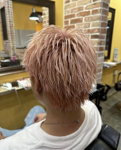 ハイトーンピンクベージュ - BARNEYS　HAIR掲載