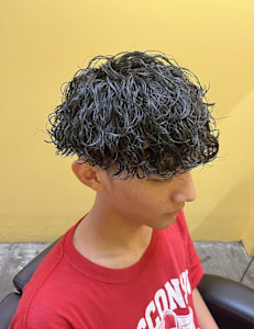 波巻きパーマ - BARNEYS　HAIR掲載