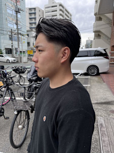 【ハクラ】ローフェード メンズヘア - STYLE 茅ヶ崎 smart salon掲載